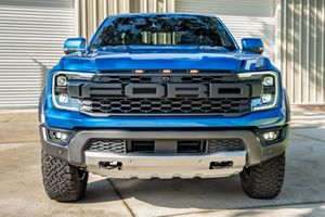 Ford Ranger Raptor AWD Plus 2024 Usada en Buen Estado, Sin Accidentes, Volante a la Izquierda/Derecha - Product Image 3