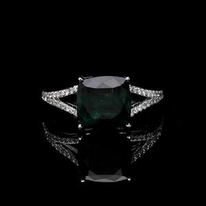 Anillo de Esmeralda con Corte Cojín, Plata de Ley, Calidad Premium de Lujo, para Mujer, Elegante, para Uso Diario, Regalo para Fiesta, Diseño de Lujo - Product Image 3