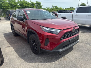 TOYOTA RAV4 LE FWD 2024 USADO, Volante a la Izquierda/Derecha - Product Image 4