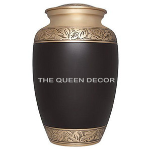 Vente en gros d'urnes funéraires personnalisées en laiton de qualité supérieure de style américain pour animaux de compagnie et adultes, stockage de cendres de haute qualité à usage décoratif - Product Image 6