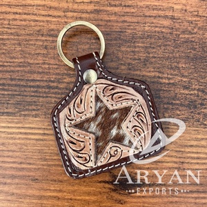 Porte-clés en cuir repoussé à la main Porte-clés en cuir de fourrure de vachette Porte-clés de créateur Porte-clés Offre Spéciale élégant - Product Image 1