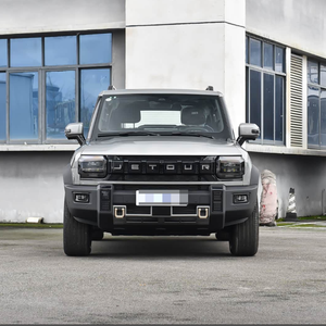 Nouvel arrivage : Jetour Traveler C DM Hybride d'occasion, SUV PHEV cinq places, 129 km d'autonomie, prêt à être expédié dans le monde entier - Product Image 1