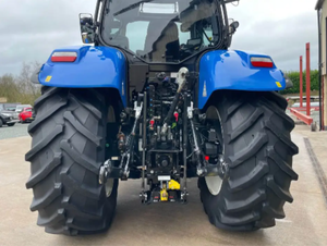 Tractor agrícola usado New-holland TT75 de bajo consumo de combustible 140HP con rueda de tractor automática T6070 140HP motor Kubota 3500 - Product Image 5