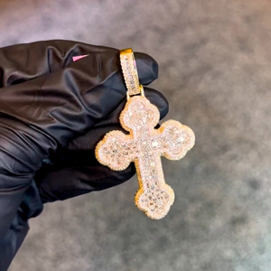 Diamantes blancos Joyería fina Colgantes y dijes Cadena de estilo Mejor precio Encanto con colgante de diamante helado Personalizado - Product Image 2