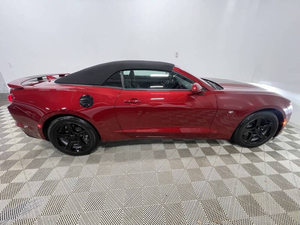 2024 Chev.rolet Camaro LT 2dr Convertible con 3LT perfectamente - Product Image 5