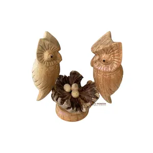 高品质家居装饰品木制猫头鹰夫妇与鸡蛋在Parasit木雕上用于餐桌装饰