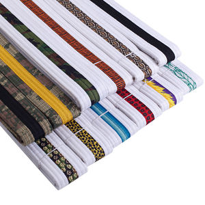 Ceinture de karaté d'arts martiaux de conception personnalisée au meilleur prix, fabriquée au Pakistan, ceinture de karaté d'arts martiaux de haute qualité - Product Image 5