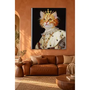 Impression sur toile de portrait de chat roi couronné Fida - Product Image 3