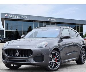 Maserati Grecale Modena 2023, Tracción en las Cuatro Ruedas, SUV Usado, Volante a la Izquierda, Cuero Oscuro, Superventas - Product Image 1
