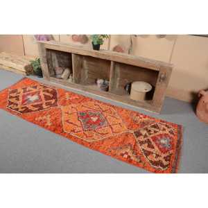 Alfombra Turca Vintage de 2.4x8.1 pies, Alfombra de Lana a Cuadros Roja Herki - Product Image 3