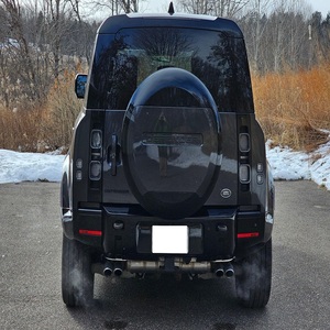 Land Rover Defender 110 V8 2023, Caja de Cambios Automática, Título Limpio, Sin Accidentes, con Bajo Kilometraje, Listo para Envío - Product Image 4