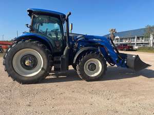 Ventas calientes Usado New Holland Tt75 Agricultura Tractor 4x4 Listo para la exportación con componentes centrales Bomba de caja de cambios Motor Cojinete del motor - Product Image 6