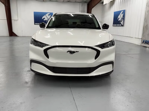 ฟอร์ด มัสแตง มัค-อี พรีเมียม รุ่นมาตรฐานสร้างสรรค์เพื่อความสะดวกสบาย ปี 2024 - Product Image 3