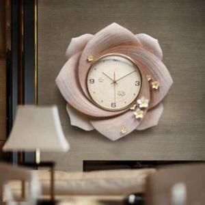 นาฬิกาแขวนผนังเรซิ่นดีไซน์ใหม่พร้อมรูปใบไม้ธรรมชาติและรูปแบบทางพฤกษศาสตร์เหมาะสำหรับคนรักพืชและพื้นที่สีเขียว - Product Image 5