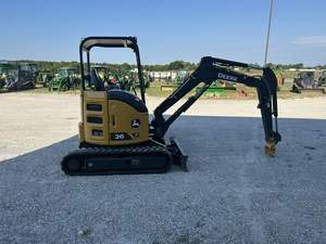 Miniexcavadora John Deere 26 P P-TIER 2023, Maquinaria de Alta Calidad para Excavación, Manipulación, Construcción y Trabajos Agrícolas - Product Image 2