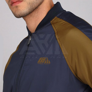 Veste matelassée thermique pour homme OEM, veste d'hiver isolée pour l'extérieur, fournisseur en gros personnalisé - Product Image 5