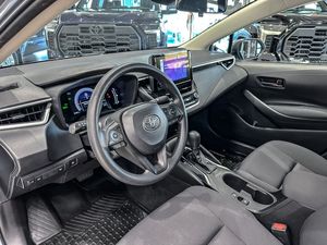TOYOTA COROLLA HÍBRIDO LE 2023 USADO (LHD/RHD) - Product Image 6
