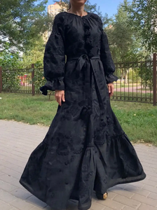 Nouveau design de robes brodées ukrainiennes en coton pour femmes à manches longues et longues pour les fêtes d'été pour femmes - Product Image 2