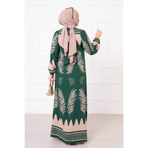 Robe modeste hijab en viscose à motifs palmier émeraude - Product Image 1