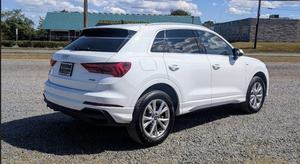 Meilleure Offre 2025 Audi Q3 2.0T 186HP L4 7DCT Système MMI SUV Compact de Luxe - Product Image 3