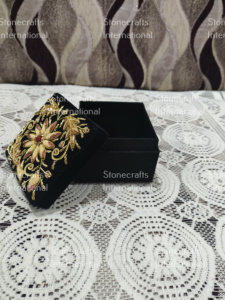 Joyero de seda MDF para niñas al mejor precio y alta demanda Zardozi, almacenamiento de joyería artística para regalar DE LA India - Product Image 3