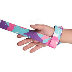 Correas de Levantamiento de Neopreno de Alta Calidad, Ajustables, Ligeras y Ecológicas para Entrenamiento de Gimnasio y Culturismo Masculino - Product Image 5