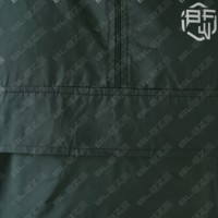 Chaqueta personalizada para hombre 100% poliéster suave Shell cremallera completa cortavientos impermeable para deportes correr chaqueta Cortavientos reversible