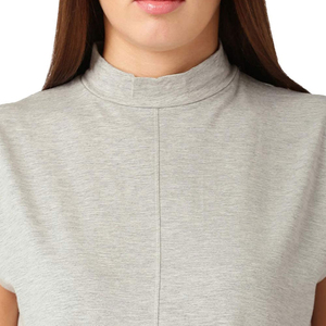 Camiseta con logotipo personalizado para mujer Camiseta transpirable de algodón de manga corta con cuello redondo - Product Image 4