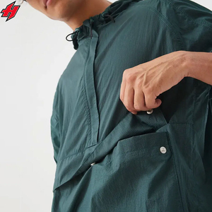 Chándales cortavientos reflectantes de invierno de alta calidad para hombres con tamaño y logotipo de color personalizados - Product Image 4