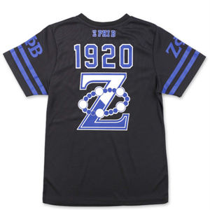 T-shirt de football ZPB noir 100% polyester Zeta Phi Beta avec logo d'équipe imprimé sur la manche avant et arrière - Product Image 2