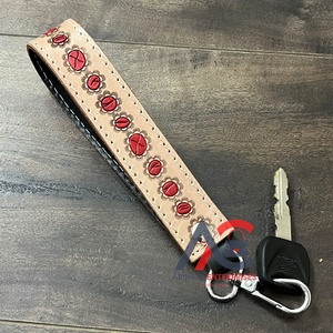 Porte-clés de luxe personnalisé en cuir véritable, fait main, avec dragonne, style western, pour femme - Product Image 1