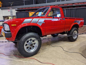 Voiture d'occasion de qualité et abordable, Toyota Pick-up S-R5 1983, conduite à gauche - Product Image 3