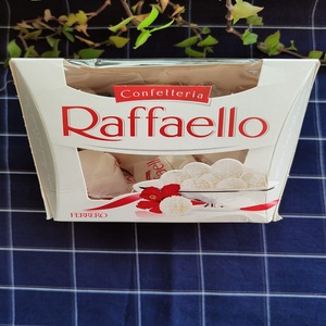 Raffaelloo T15 en stock boîte-cadeau chocolat noix de coco amande 15 paquets de livraison rapide de qualité supérieure au prix de gros - Product Image 1