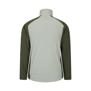 Chaqueta SoftShell de capa exterior resistente al viento, forro interior cálido y cremalleras impermeables para deportes al aire libre fabricadas en Pakistán - Product Image 2