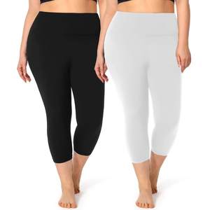 Impression personnalisée leggings de yoga capri grande taille avec poches pour femmes taille haute confortable et extensible beurre doux avec courbes - Product Image 4