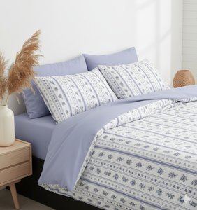 Hotel-Quality 3-Piece Microfiber Stripe <b>Bedding</b> Set Easy-Care Soft Solid <b>King</b> <b>Size</b> Modern Style Customized Wholesale Polyester - Product Image 3