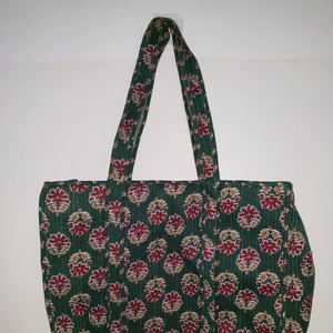 Sac fourre-tout en coton fait main indien, sac à bandoulière léger en coton imprimé matelassé fait main indien, imprimé à la main - Product Image 1