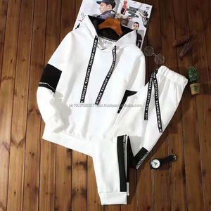 Conjunto de Sudadera con Capucha y Pantalones Deportivos Lisos para Hombre al por Mayor - Chándal Barato para Adulto - Product Image 5