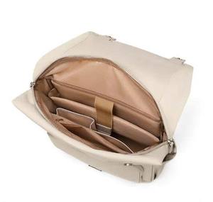 Mochila Unisex Antirrobo para Portátil de Poliéster con Cierre de Cremallera, Compartimento Interior, Estilo Moderno, Impermeable, de Vietnam - Product Image 4