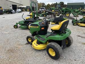 <b>Used</b> cheap Jon Deere D105 <b>Lawn</b> <b>Mower</b> 17HP 2WD tractor <b>for</b> <b>sale</b> good Quality - Product Image 5
