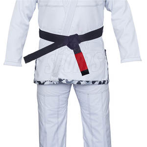 Uniforme de karate para adultos cómodo de último diseño Uniforme de karate de material duradero para ropa de entrenamiento - Product Image 3