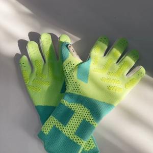 Gant de gardien de but de football en cuir professionnel respirant et pour la profession de gant de gardien de but de sports de plein air - Product Image 2