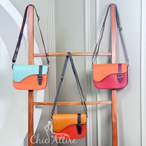 Nouveau sac à bandoulière en cuir recyclé à blocs de couleurs sac à bandoulière de style rétro avec boucle petit sac à main en cuir coloré pour femmes - Product Image 1