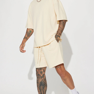 Chándal gráfico personalizado, sudadera de verano con cuello redondo, camiseta y máquina de dos piezas, conjunto de camisetas y pantalones cortos para hombre - Product Image 2