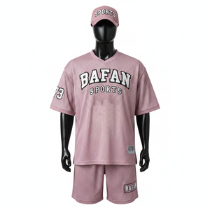 Conjunto de pantalones cortos de malla para hombre, duradero, de poliéster de 200 GSM, ligero, deportivo, con logotipo personalizado bordado. - Product Image 1