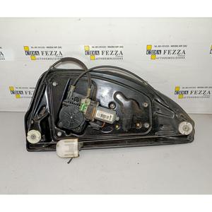Mécanisme de levage de la vitre arrière. SX LAND ROVER Freelander 1ère Série 224DT, DW12BTED4 (98>03) - Product Image 3