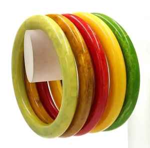 Bracelet en résine vintage rond en gros pour femmes, modèle à motifs, bijoux de mode - Product Image 3