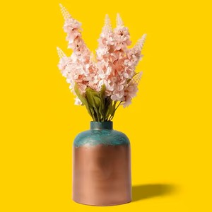 Elegante florero de cobre con acabado martillado para decoración de mesa, centro de mesa floral para boda, uso en la sala de estar - Product Image 3