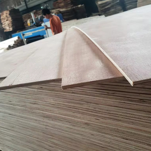 Vietnam Construction Contreplaqués Okoumé Face 5mm 28mm Taille Standard 1220x2440mm E0 Colle Décoration Extérieure 3mm Bouleau Prix Pas Cher - Product Image 1