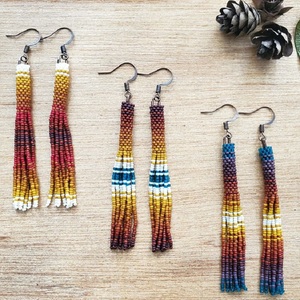 Nouvelles boucles d'oreilles en perles de graines, design tendance, perles indiennes, bijoux de mode, boucles d'oreilles faites à la main en perles hippie, en provenance d'Inde par RF Crafts - Product Image 6